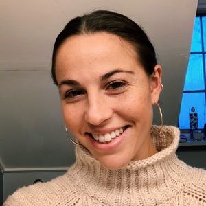 Meet your Posher, Abbe